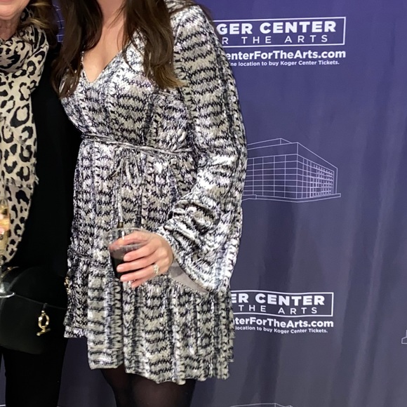 GRAY SNAKE PRINT DRESS - Picture 2 of 3